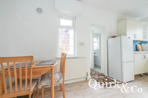 2 bedroom detached bungalow for sale, Juliers Road, Canvey Island, SS8