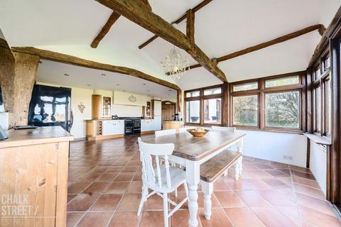6 bedroom detached house for sale, Kirkham Road, Horndon-On-The-Hill, SS17