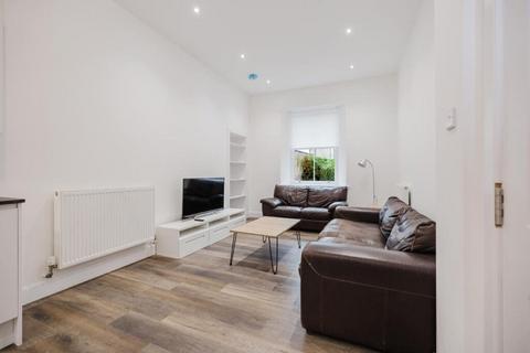 undefined, 3212L Pilrig Cottages, Edinburgh, EH6 5DB