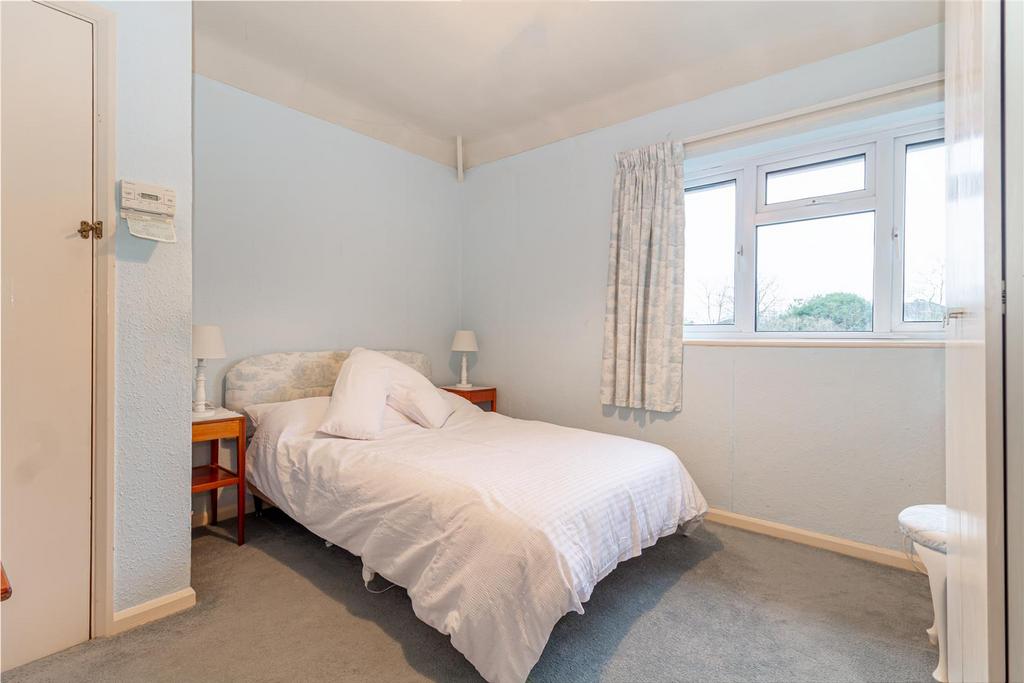 Bedroom-2-2.jpg