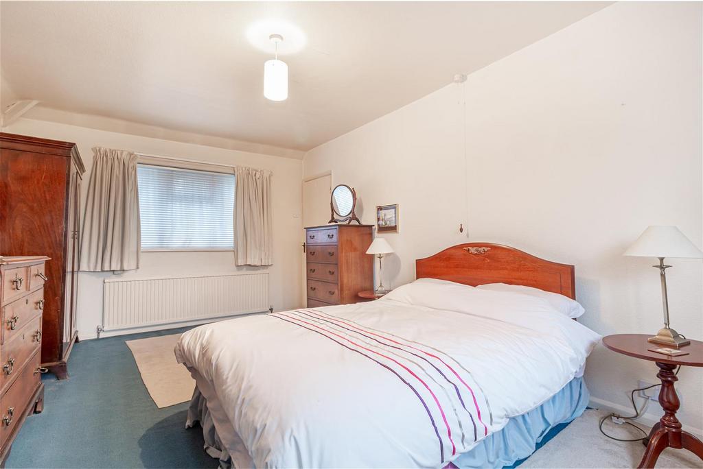 Bedroom-1-3.jpg