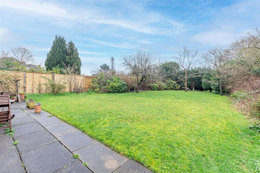 Garden-1.jpg
