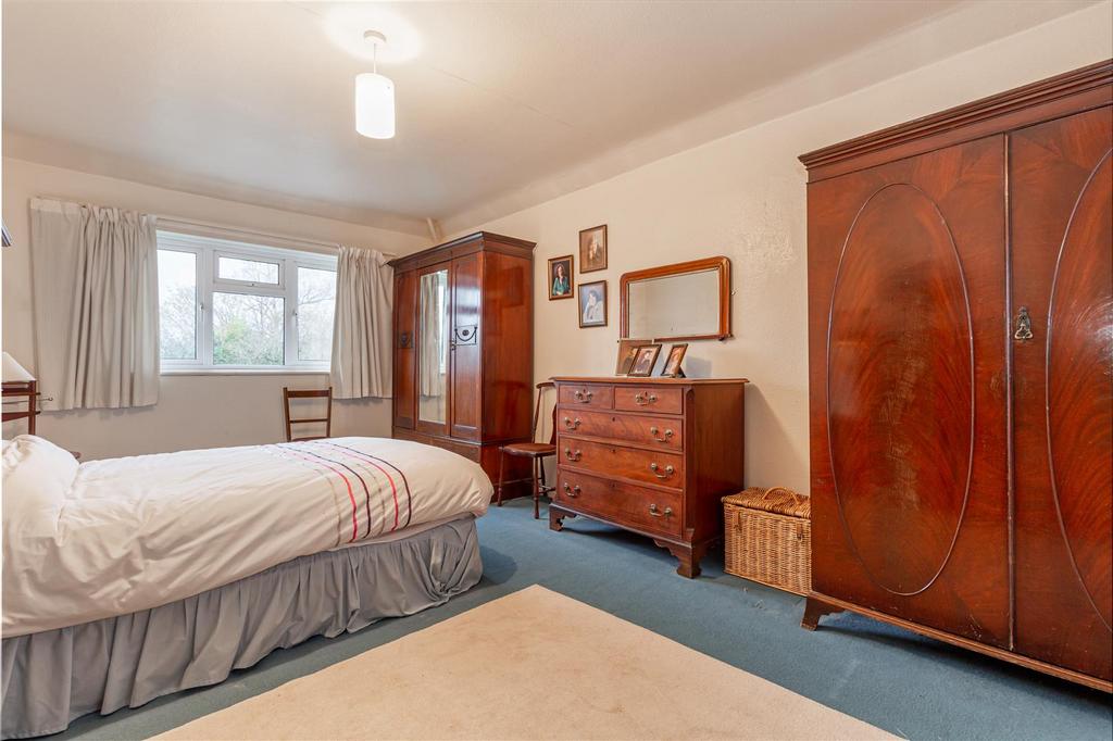 Bedroom-1-2.jpg