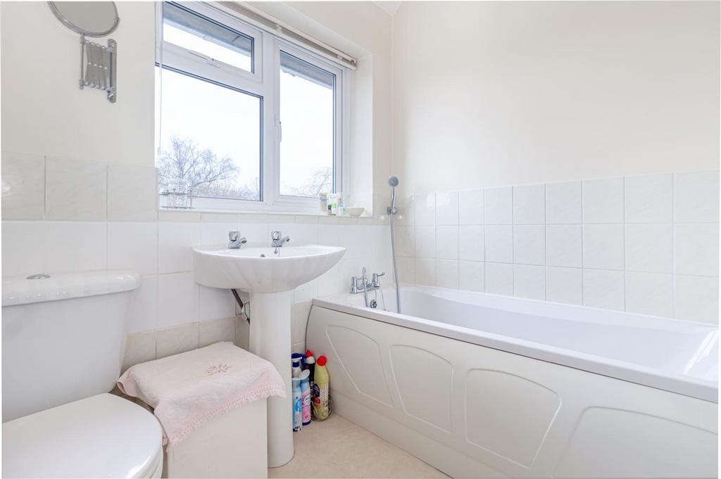 Bathroom-1.jpg