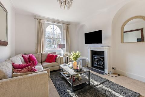 undefined, Adelaide Square, Windsor, Berkshire