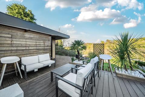 undefined, Coopers Rise, Godalming, Surrey, GU7