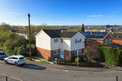 4 bedroom detached house for sale, Thornbera Gardens, Bishop's Stortford CM23
