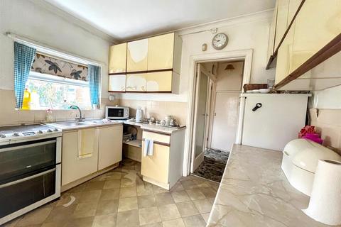 undefined, Moyle Grove, Ponthir, Newport