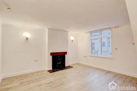 3 bedroom terraced house for sale, Nuneaton Road, Fillongley, Coventry