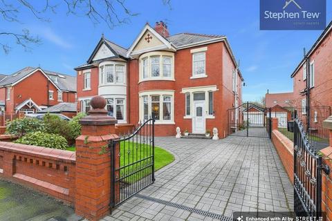 4 bedroom semi-detached house for sale, Ullswater Road, Blackpool, FY4