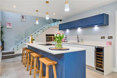 5 bedroom detached house for sale, Swallow Close, Pool in Wharfedale, Otley, West Yorkshire, LS21