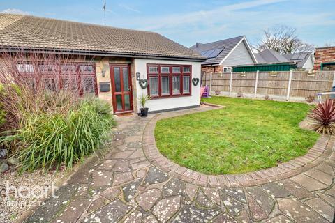3 bedroom semi-detached bungalow for sale, Croft Close, Benfleet