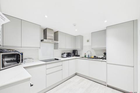 undefined, Hewlett Road, Cheltenham GL52