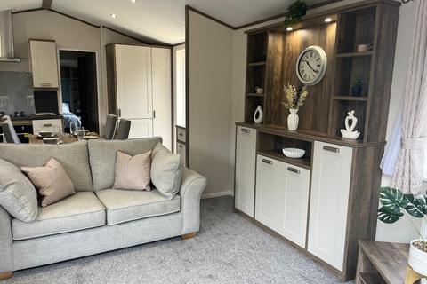 undefined, Mill Lane, Hawksworth LS20