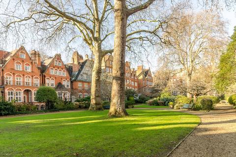 1 bedroom flat to rent, Collingham Gardens, Earls Court, London, SW5