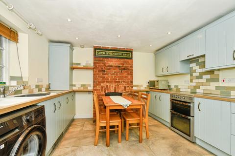 2 bedroom terraced house for sale, Oxford Street - The Railway Village, Swindon, SN1