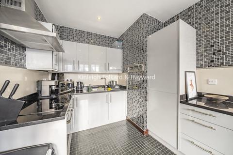 1 bedroom flat to rent, Southwark Street, London, SE1
