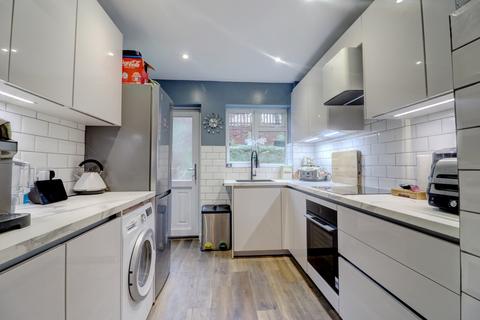 3 bedroom semi-detached house for sale, Telford Way, Buckinghamshire HP13