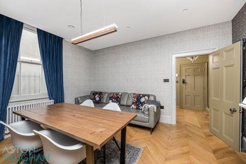 2 bedroom apartment to rent, 19 Oriental Place, East Sussex BN1