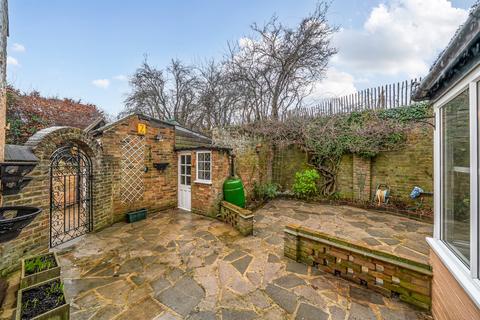 undefined, Highlands Hill, Swanley, Kent