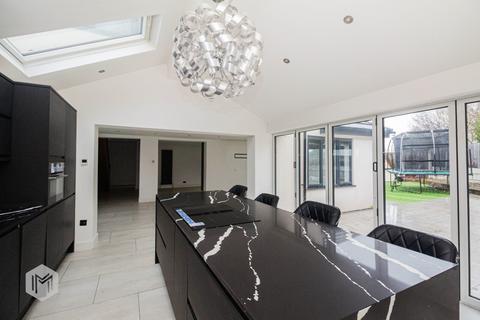 4 bedroom detached house for sale, Crab Brow, Manchester M46