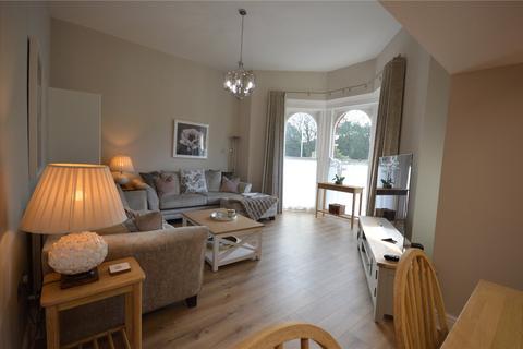 2 bedroom apartment to rent, Park Crescent, Southport, Merseyside, PR9