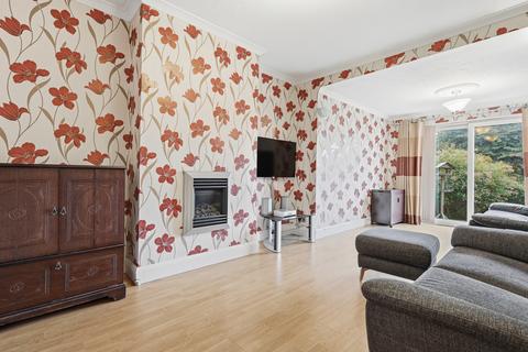 undefined, Gordon Road, Grays RM16