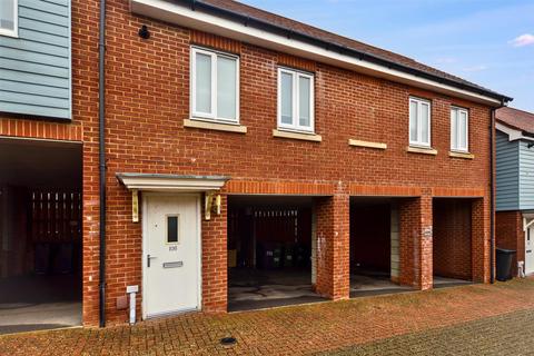 Weavers Close, Eastbourne