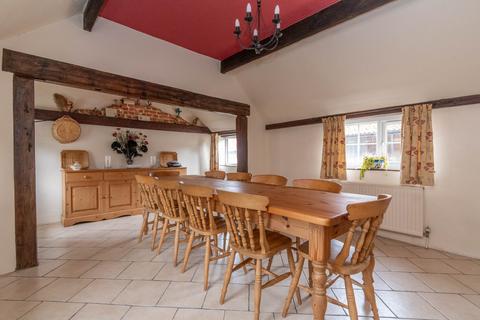 4 bedroom detached house for sale, London Street, Whissonsett, NR20
