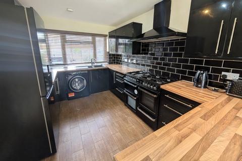 undefined, Balmoral Drive, Woking GU22