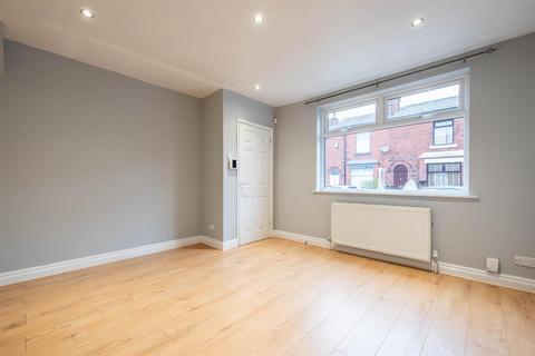 3 bedroom terraced house for sale, Travers Street, Horwich, Bolton