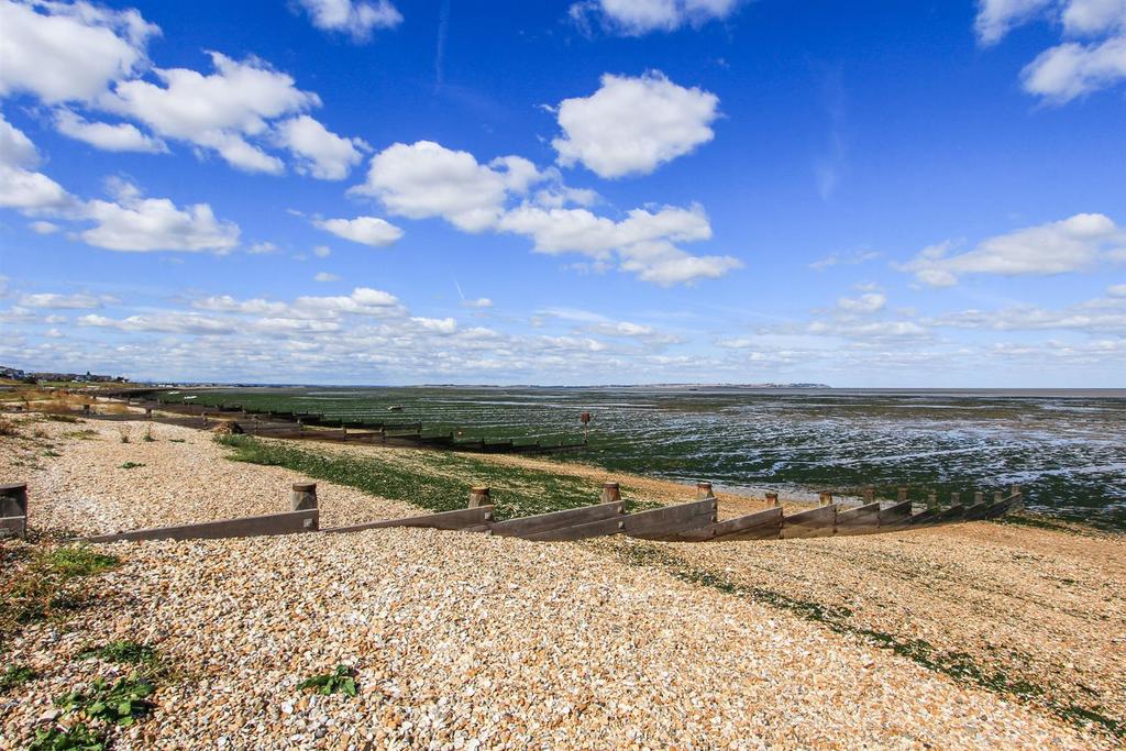 Admiralty Walk, Whitstable