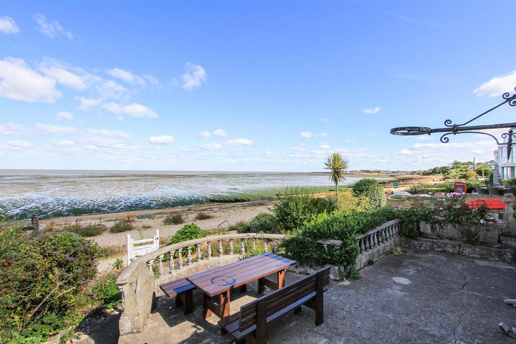 Admiralty Walk, Whitstable