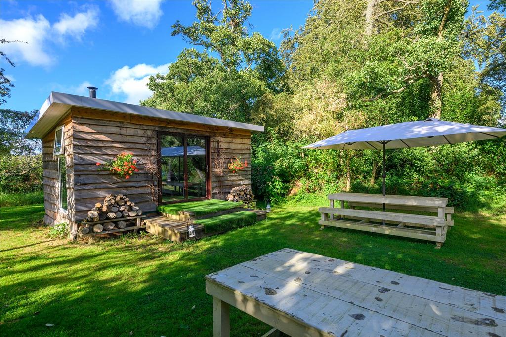 Garden Hut