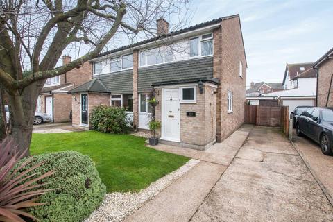 3 bedroom semi-detached house for sale, Hag Hill Rise, Taplow