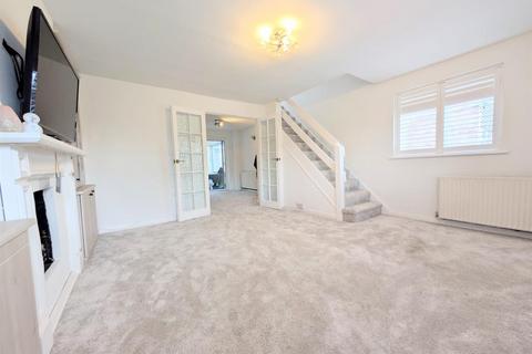 3 bedroom semi-detached house for sale, Hag Hill Rise, Taplow