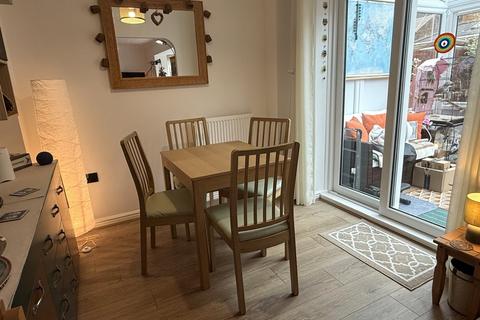 4 bedroom detached house for sale, Ynys Y Gored, Port Talbot, Neath Port Talbot.