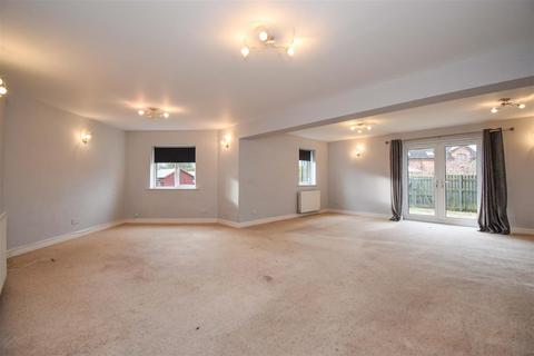 3 bedroom house for sale, Norfolk Place, Penrith