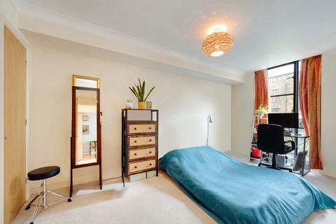1 bedroom flat for sale, Ferry Lane, Brentford TW8