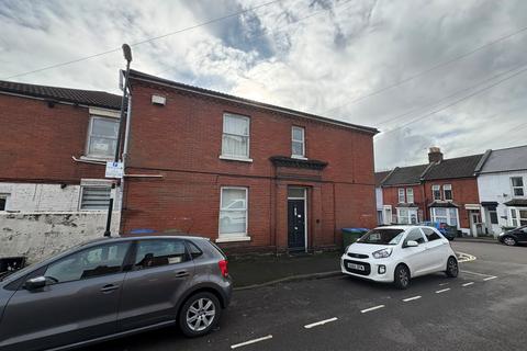 undefined, Clausentum Road, Southampton, SO14