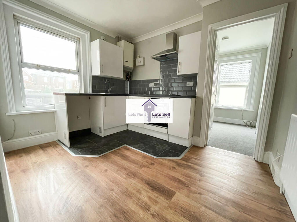 Clausentum Road, Southampton (Available March)