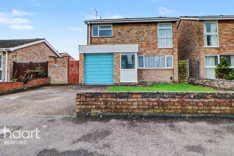 undefined, Restormel Close, Bedford