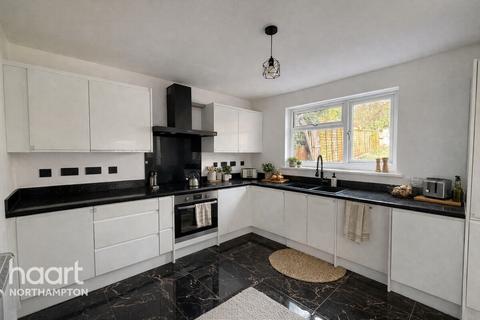 undefined, Kingsland Avenue, Northampton