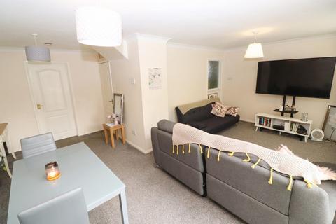 undefined, Glenfield Close, Rushden NN10