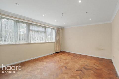 5 bedroom detached house for sale, Hillcrest Road, Biggin Hill