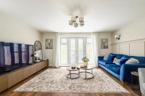 4 bedroom end of terrace house for sale, Kensington Way,  Polegate, BN26
