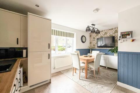 4 bedroom end of terrace house for sale, Kensington Way,  Polegate, BN26