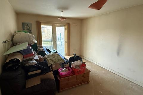 undefined, West Cotton Close, Northampton NN4