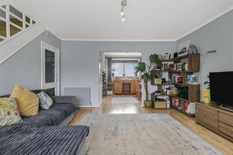 undefined, Perryfield Way, Richmond TW10