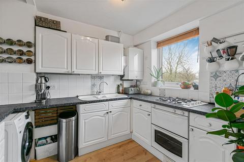 undefined, Perryfield Way, Richmond TW10